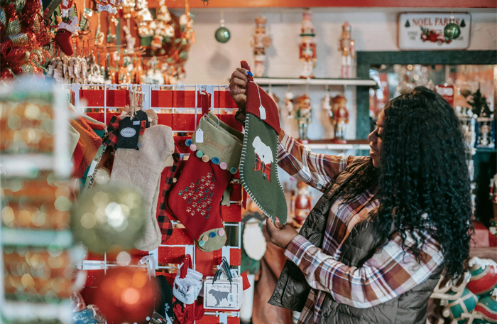 Holiday Shopping Safety – Avoiding Scams During the Busy Season