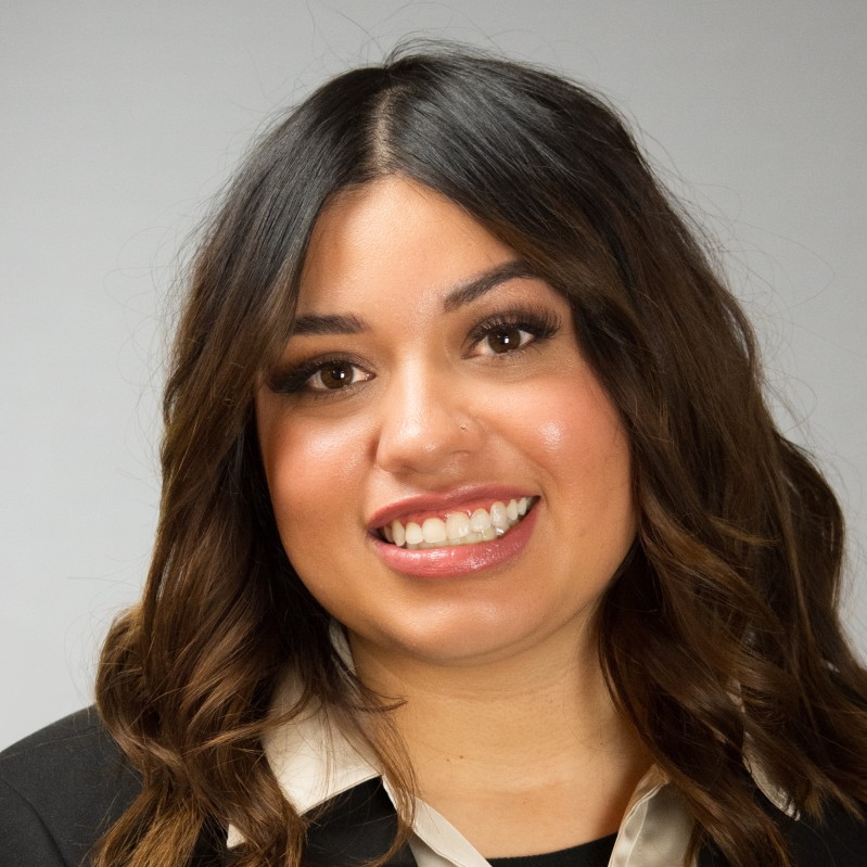 Branch Manager Jennifer Gomez